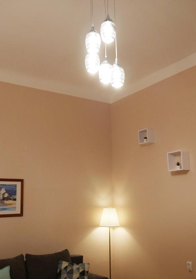 Casamia-Elegant Central Vaci St.Apt بودابست المظهر الخارجي الصورة